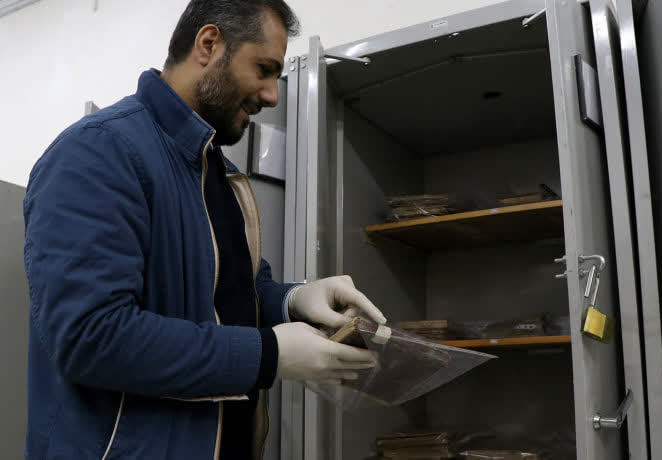 بازدید مشاور علمی مرکز نسخ خطی کتابخانه آستان قدس رضوی از موزه و مرکز اسناد و مفاخر دانشگاه بیرجند